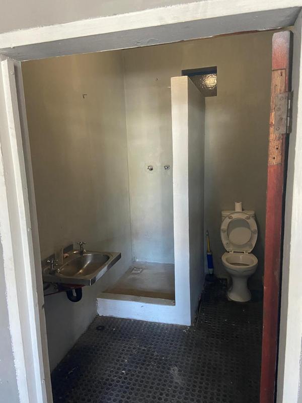 To Let commercial Property for Rent in Sidwell Eastern Cape